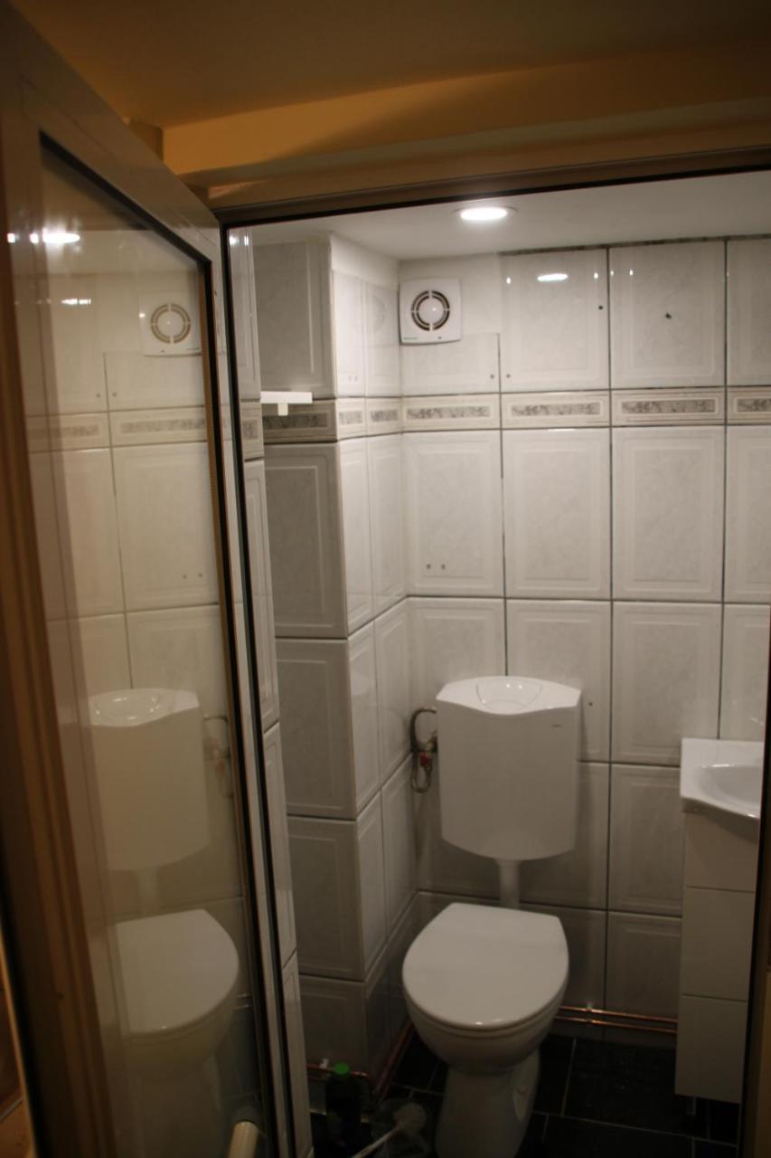 Republicii Rustic Apartament In Brasov City Center Buitenkant foto